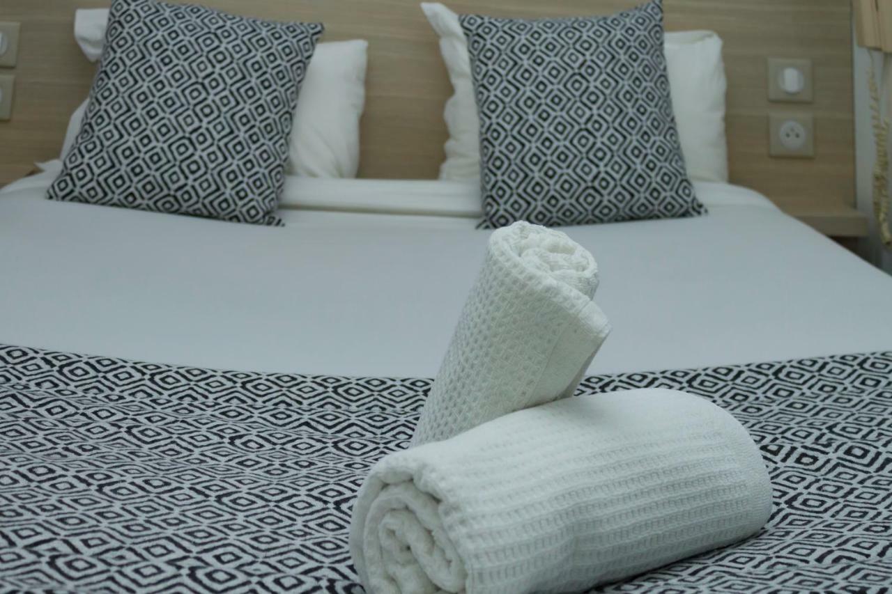 פוטו Hotel De Paris La Defense מראה חיצוני תמונה